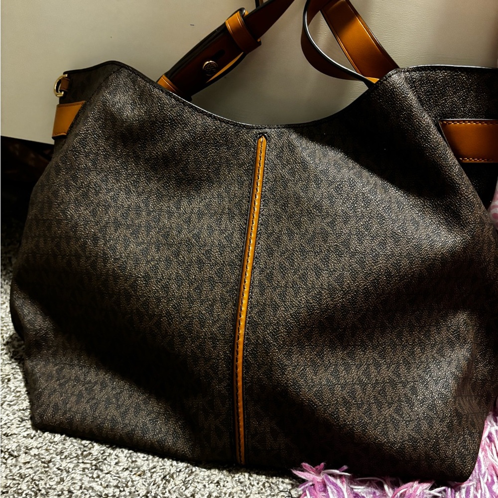 Micheal Kors Brown Tote Bag